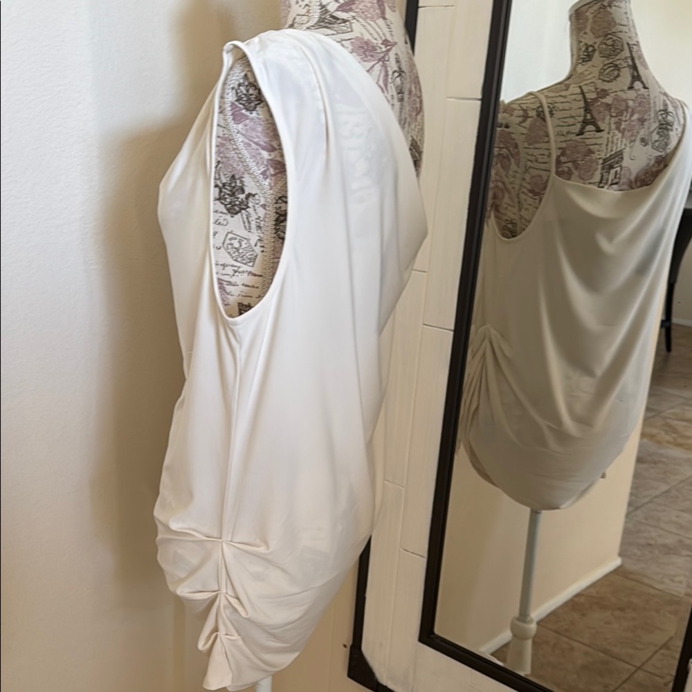 Express Cream Asymmetrical Tank Top - Picture 6 of 6